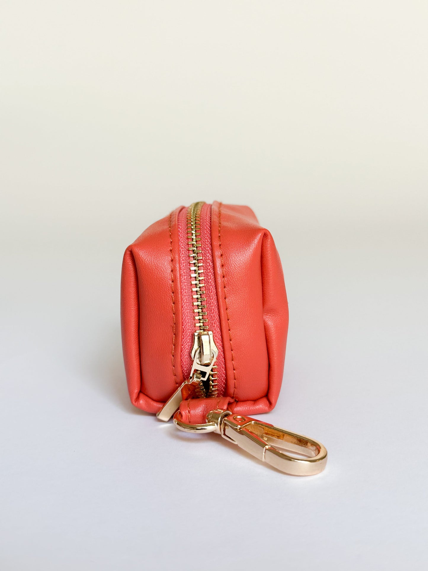 The Classic Waste Bag Holder - Coral