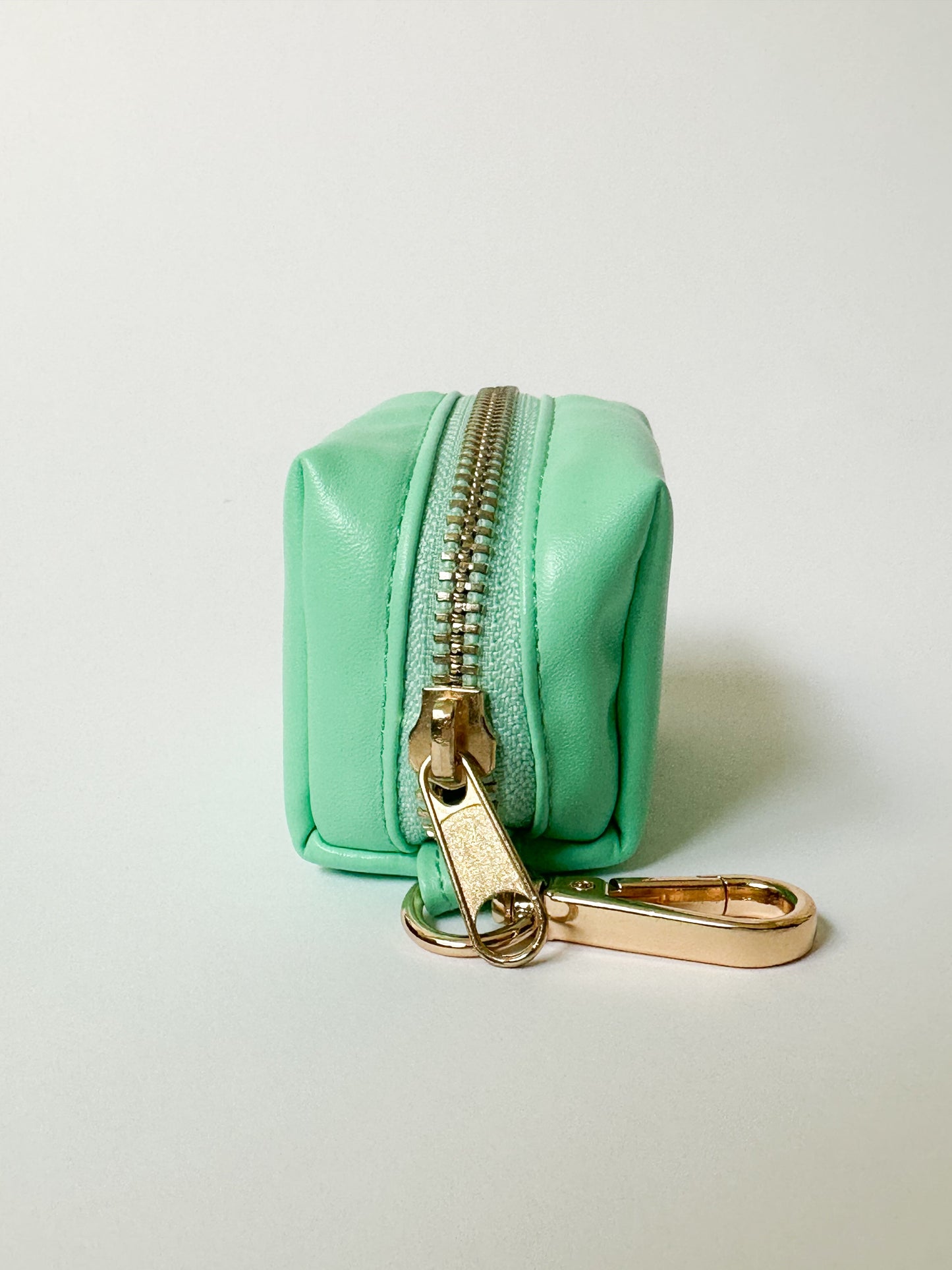 The Classic Waste Bag Holder - Aqua Mint