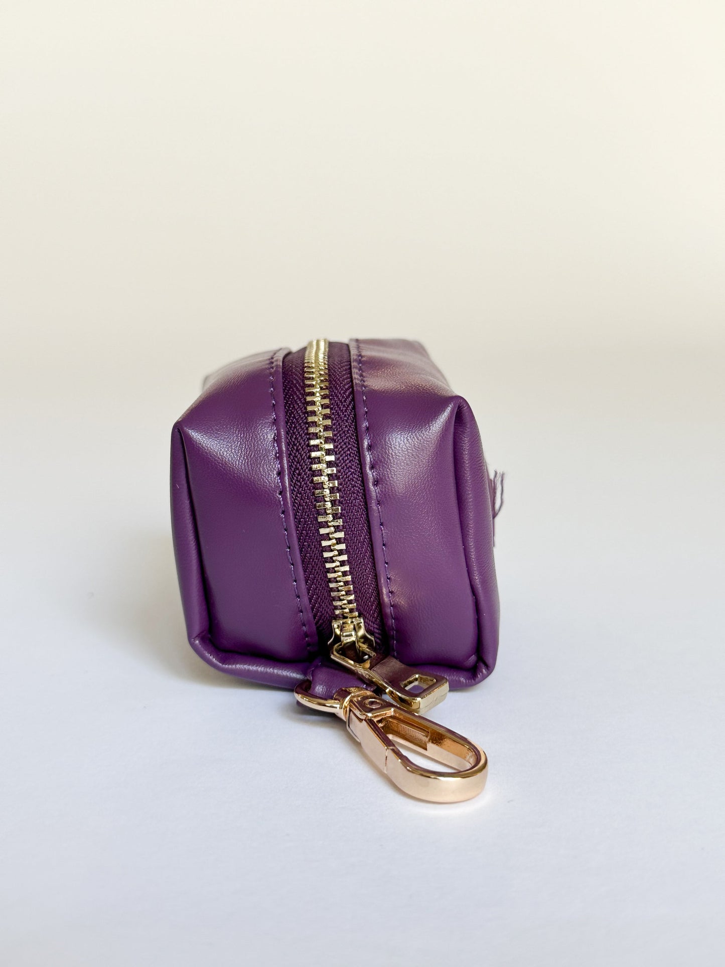 The Classic Waste Bag Holder - Eggplant
