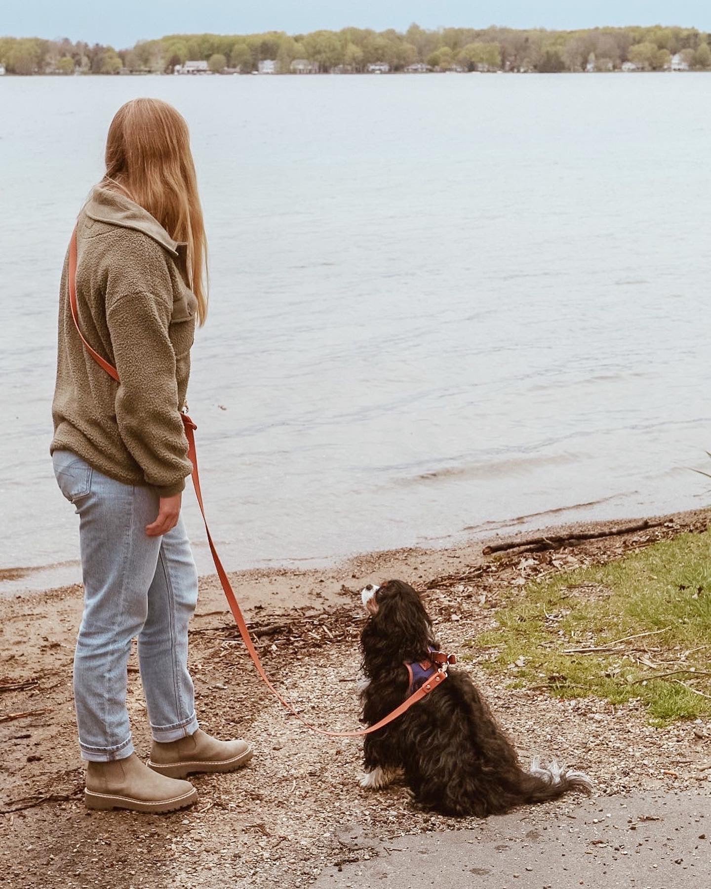 Hands-Free All-Weather Leash - Caramel